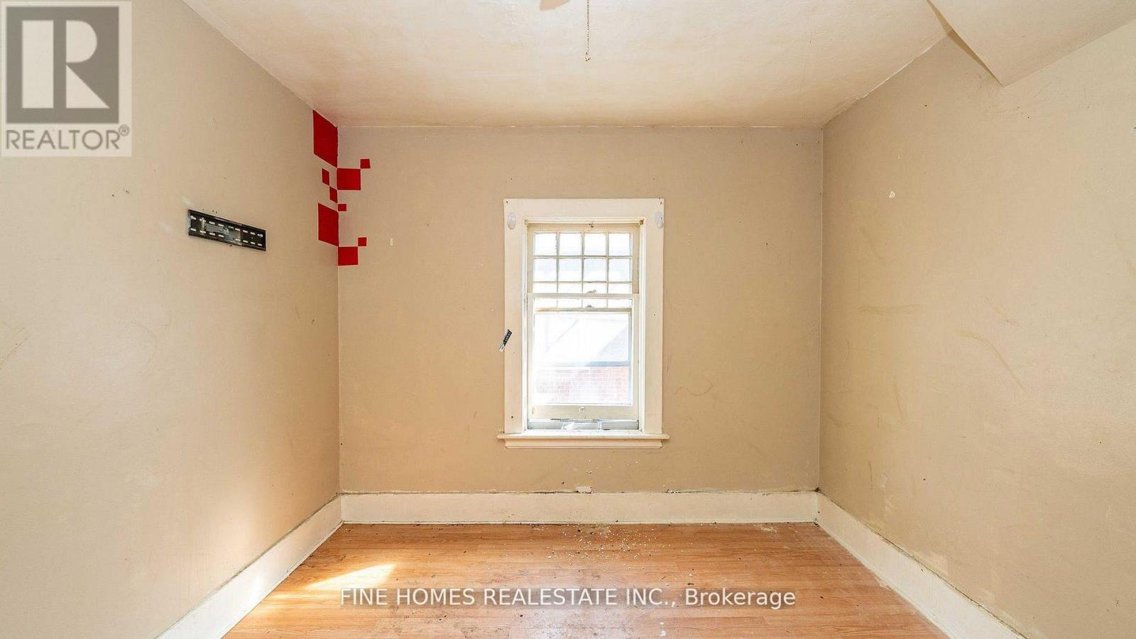 175 Stewart Street, Peterborough (Town Ward 3), Ontario  K9J 3M4 - Photo 3 - X12782548