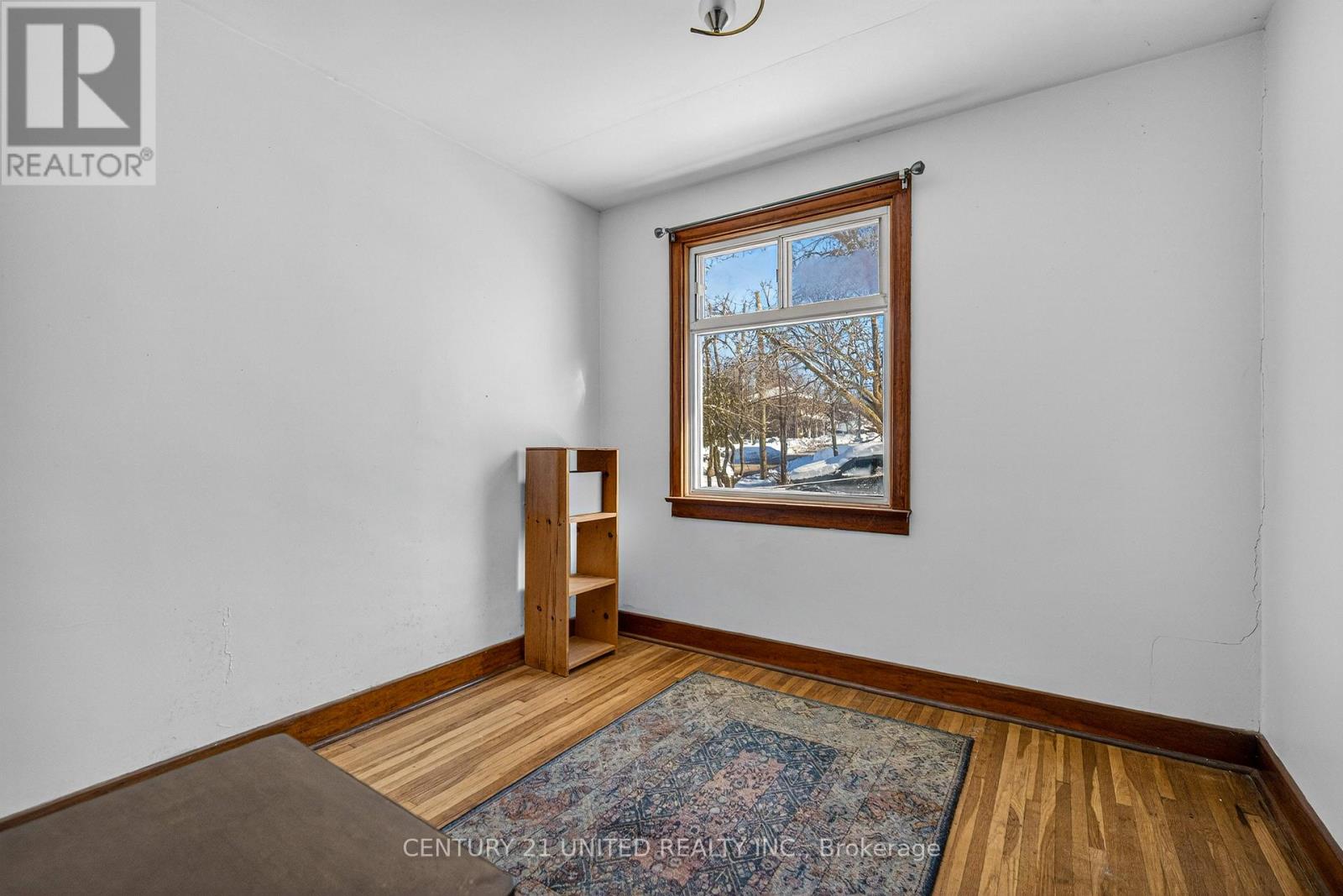 638 Rubidge Street, Peterborough (Town Ward 3), Ontario  K9H 4G1 - Photo 13 - X12782854