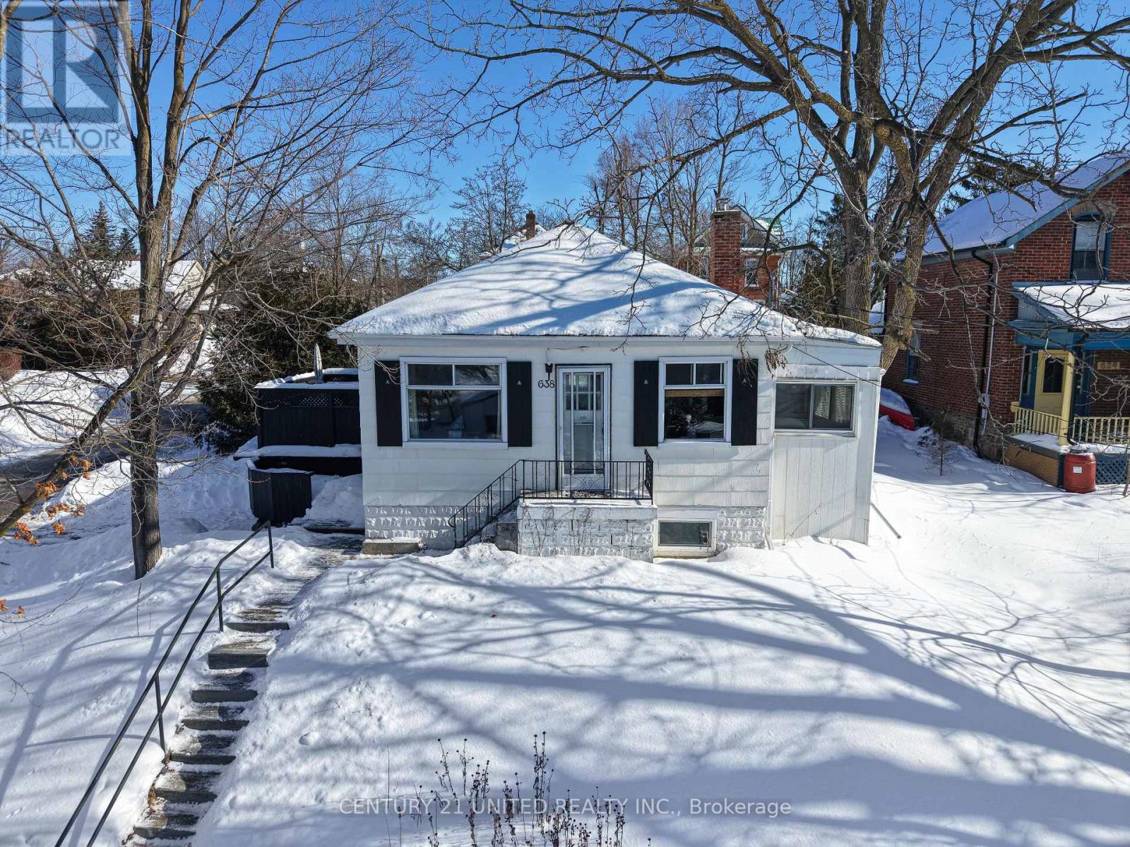 638 Rubidge Street, Peterborough (Town Ward 3), Ontario  K9H 4G1 - Photo 28 - X12782854