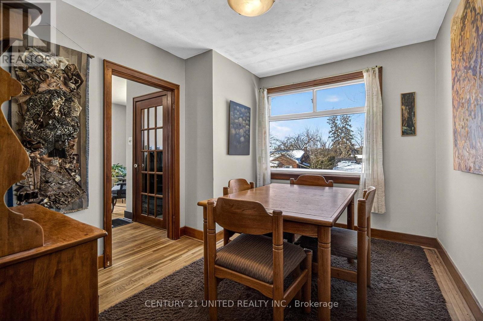 638 Rubidge Street, Peterborough (Town Ward 3), Ontario  K9H 4G1 - Photo 8 - X12782854