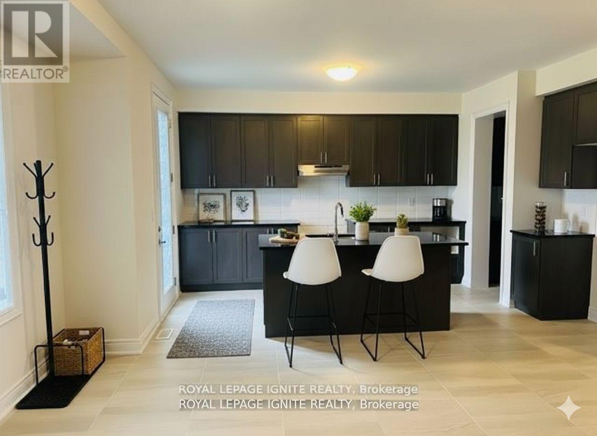 114 Whitehand Drive, Clarington (Newcastle), Ontario  L1B 0W1 - Photo 9 - E12783494