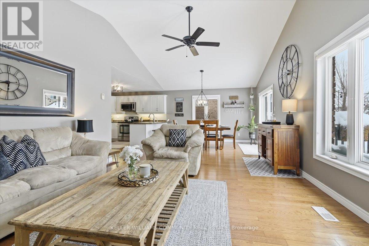 210 Chandler Crescent, Peterborough (Monaghan Ward 2), Ontario  K9J 2G1 - Photo 17 - X12783830