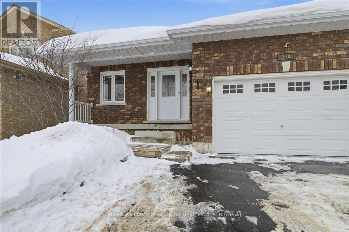 210 Chandler Crescent, Peterborough (Monaghan Ward 2), Ontario  K9J 2G1 - Photo 2 - X12783830