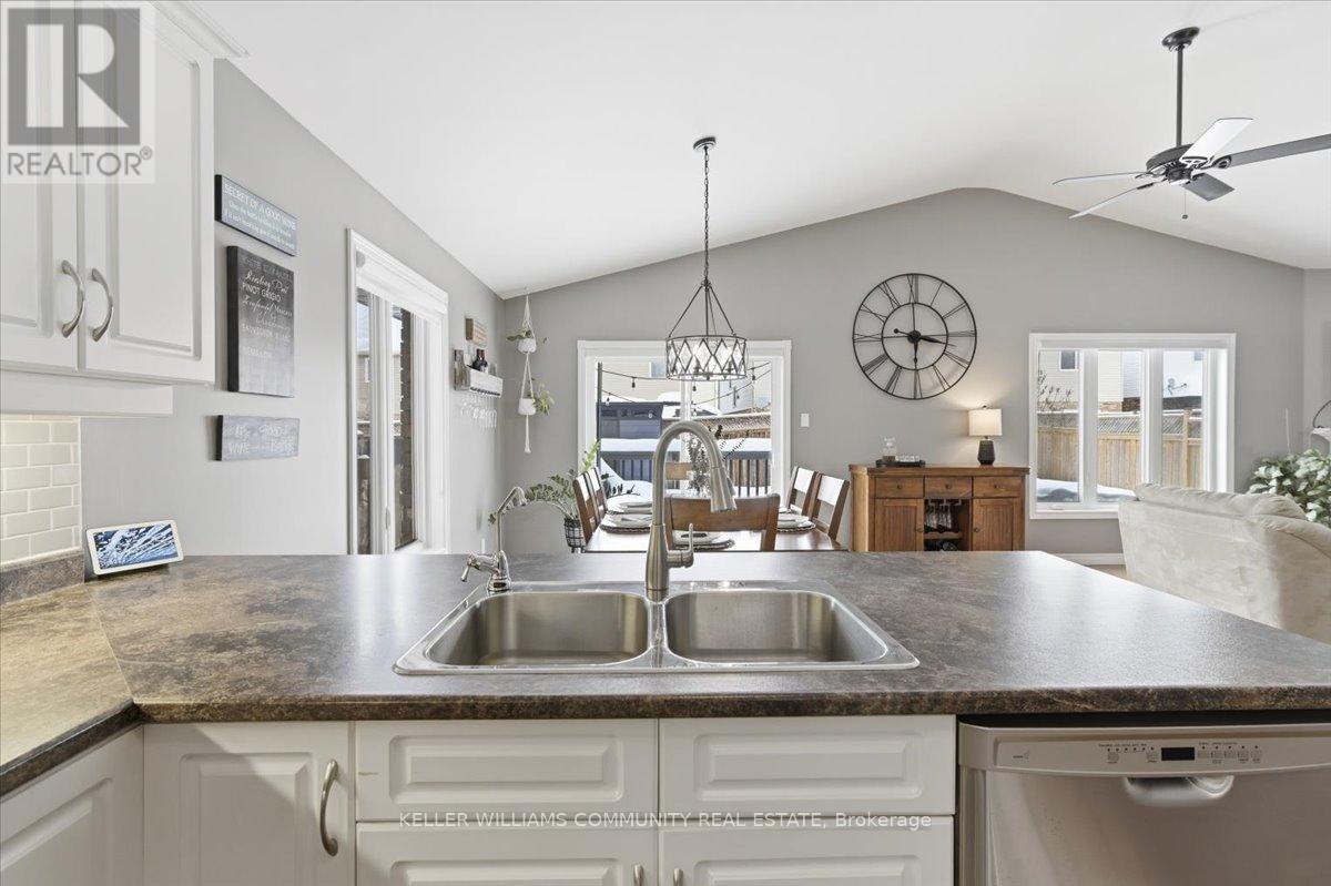 210 Chandler Crescent, Peterborough (Monaghan Ward 2), Ontario  K9J 2G1 - Photo 27 - X12783830