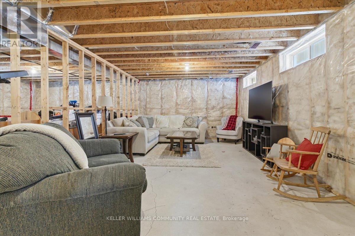 210 Chandler Crescent, Peterborough (Monaghan Ward 2), Ontario  K9J 2G1 - Photo 34 - X12783830