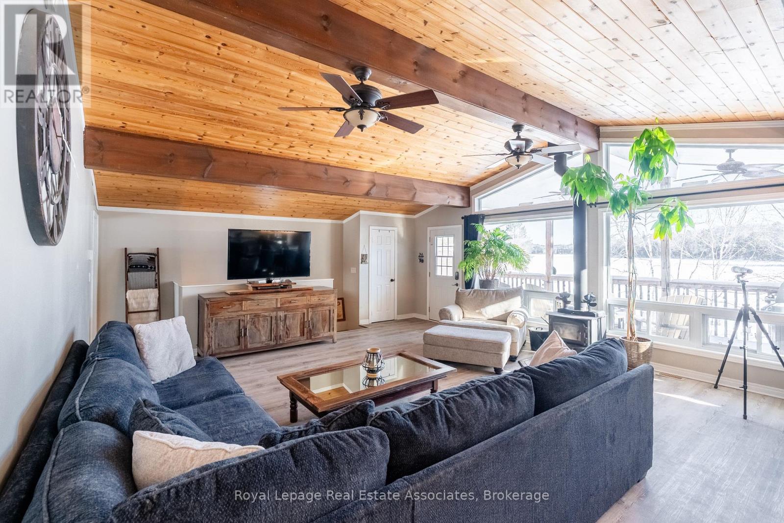 196 Circle Road, Hastings Highlands (Mcclure Ward), Ontario  K0L 2K0 - Photo 12 - X12783668