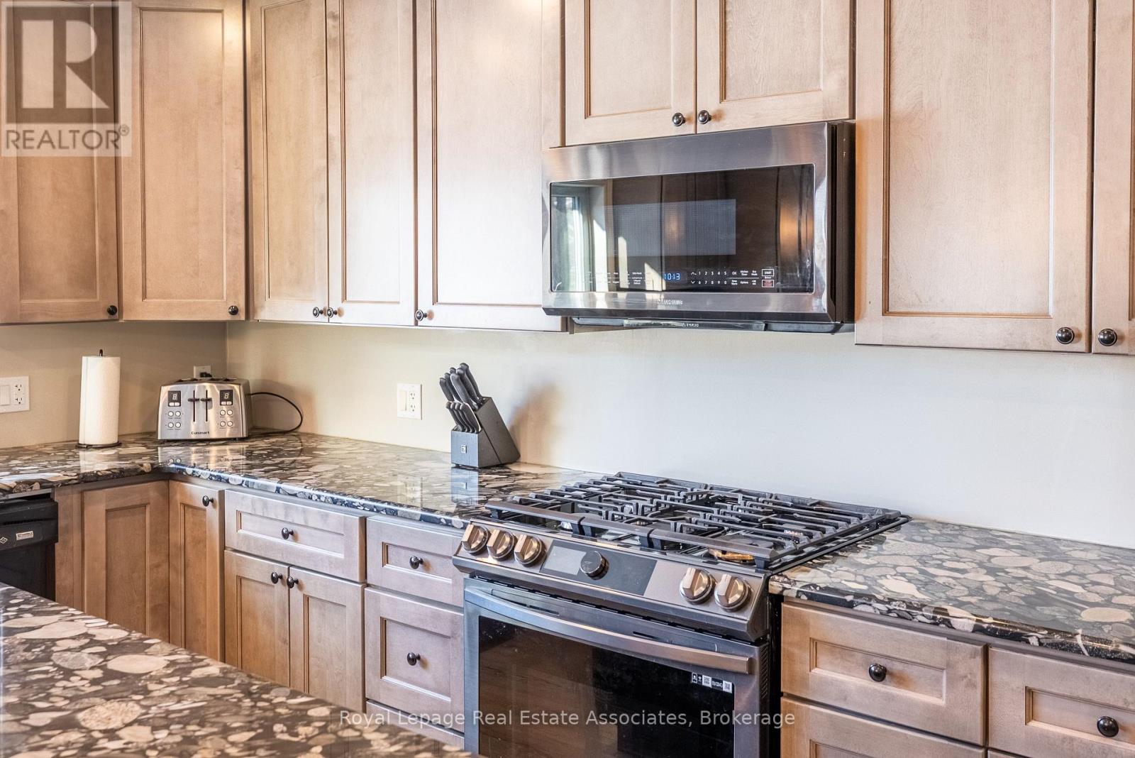 196 Circle Road, Hastings Highlands (Mcclure Ward), Ontario  K0L 2K0 - Photo 8 - X12783668