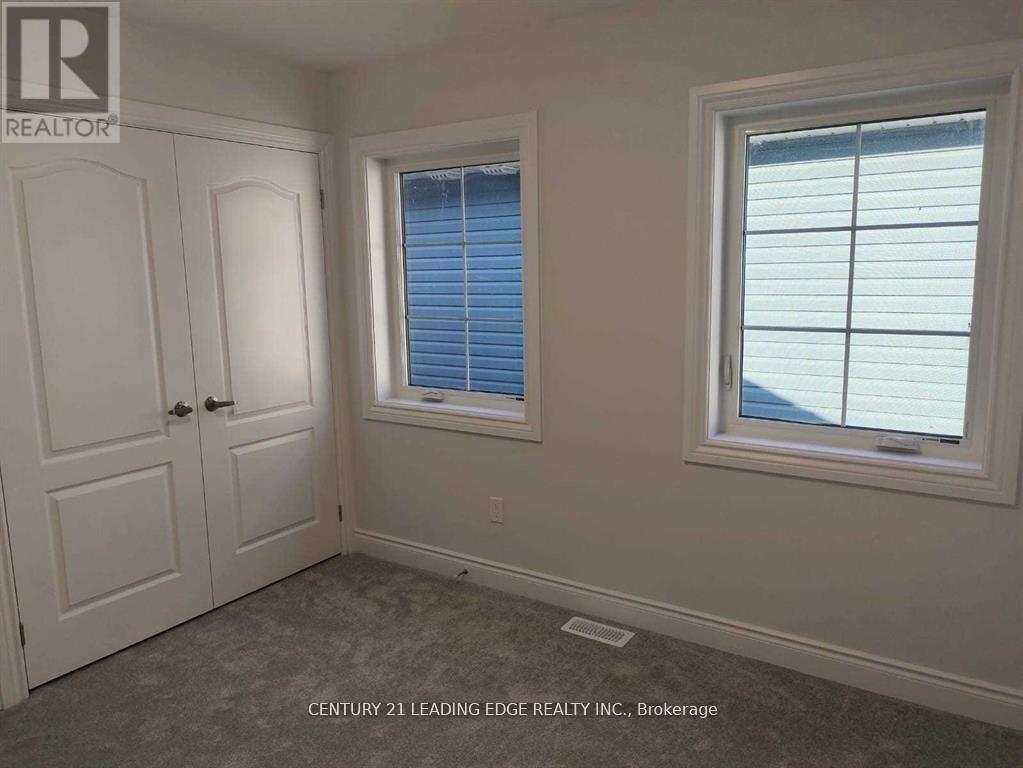 14 Veterans Road, Otonabee-South Monaghan, Ontario  K9J 0G6 - Photo 15 - X12784026