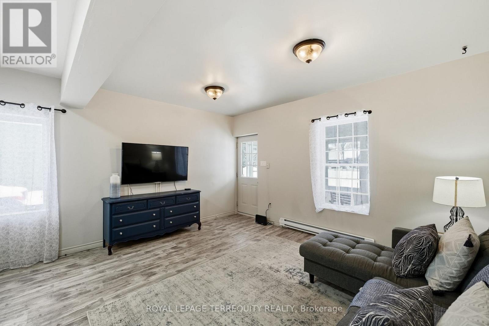 39 Raglan Street S, Trent Hills (Campbellford), Ontario  K0L 1L0 - Photo 10 - X12784868