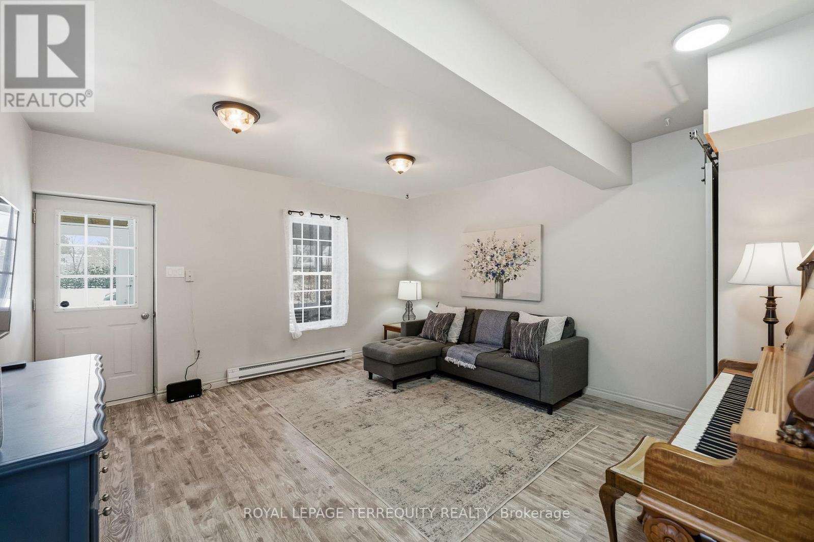 39 Raglan Street S, Trent Hills (Campbellford), Ontario  K0L 1L0 - Photo 9 - X12784868