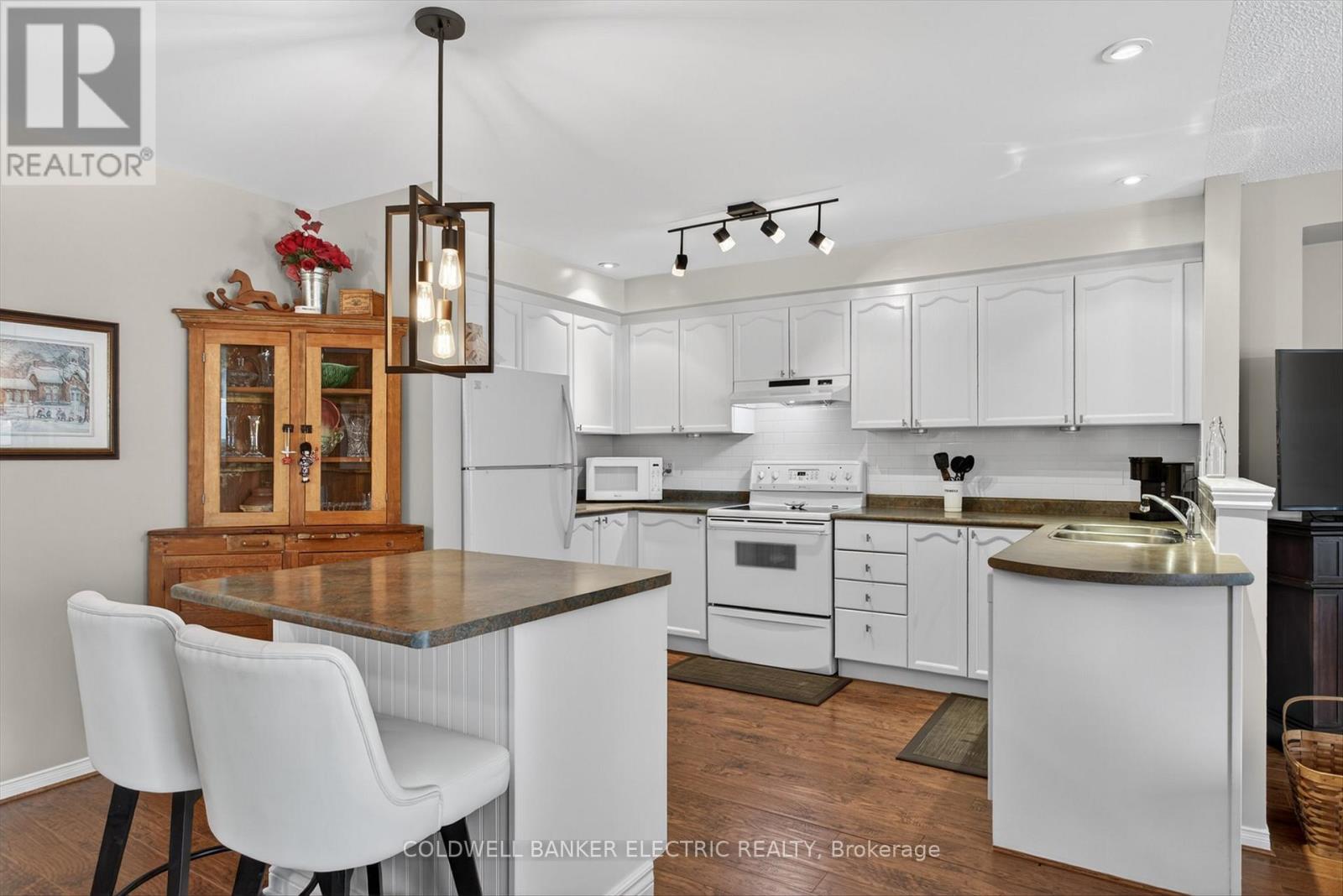 1399 Lillico Crescent, Peterborough (Monaghan Ward 2), Ontario  K9K 2L1 - Photo 7 - X12784988