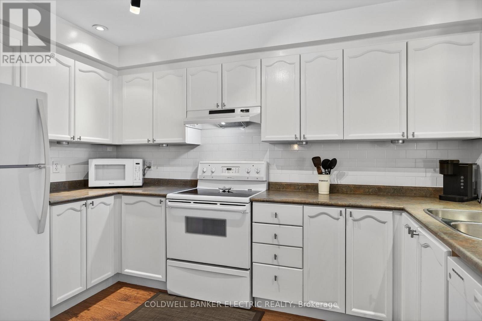 1399 Lillico Crescent, Peterborough (Monaghan Ward 2), Ontario  K9K 2L1 - Photo 8 - X12784988