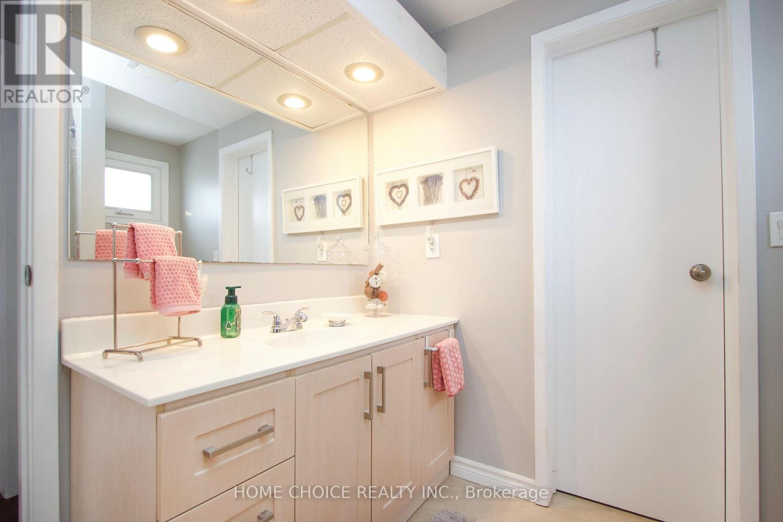 3 Heritage Lane, Clarington (Newcastle), Ontario  L1B 1A5 - Photo 19 - E12786056