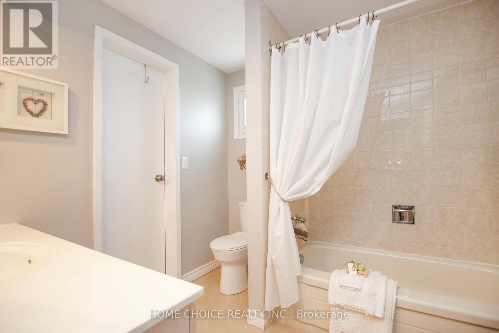 3 Heritage Lane, Clarington (Newcastle), Ontario  L1B 1A5 - Photo 20 - E12786056