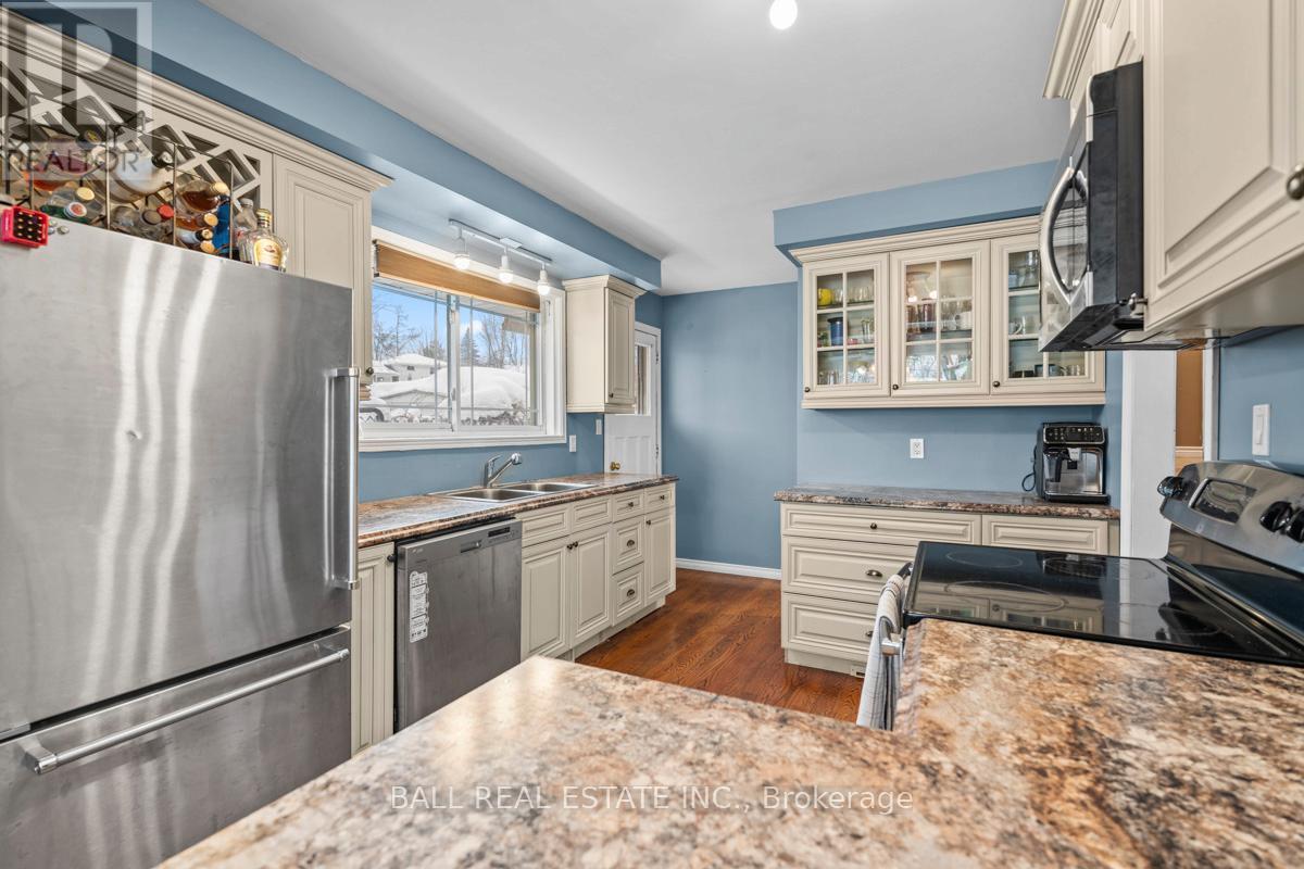 255 Woodward Avenue, Selwyn, Ontario  K9L 1K1 - Photo 12 - X12786386