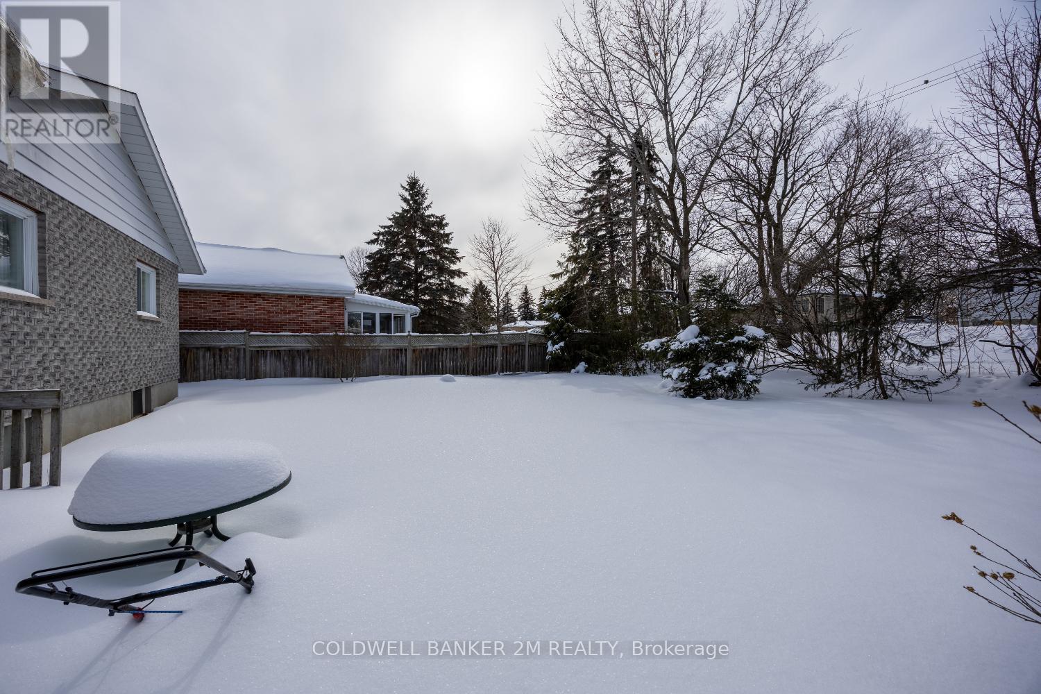 63 Lori Boulevard, Kawartha Lakes (Lindsay), Ontario  K9V 6B7 - Photo 17 - X12787432