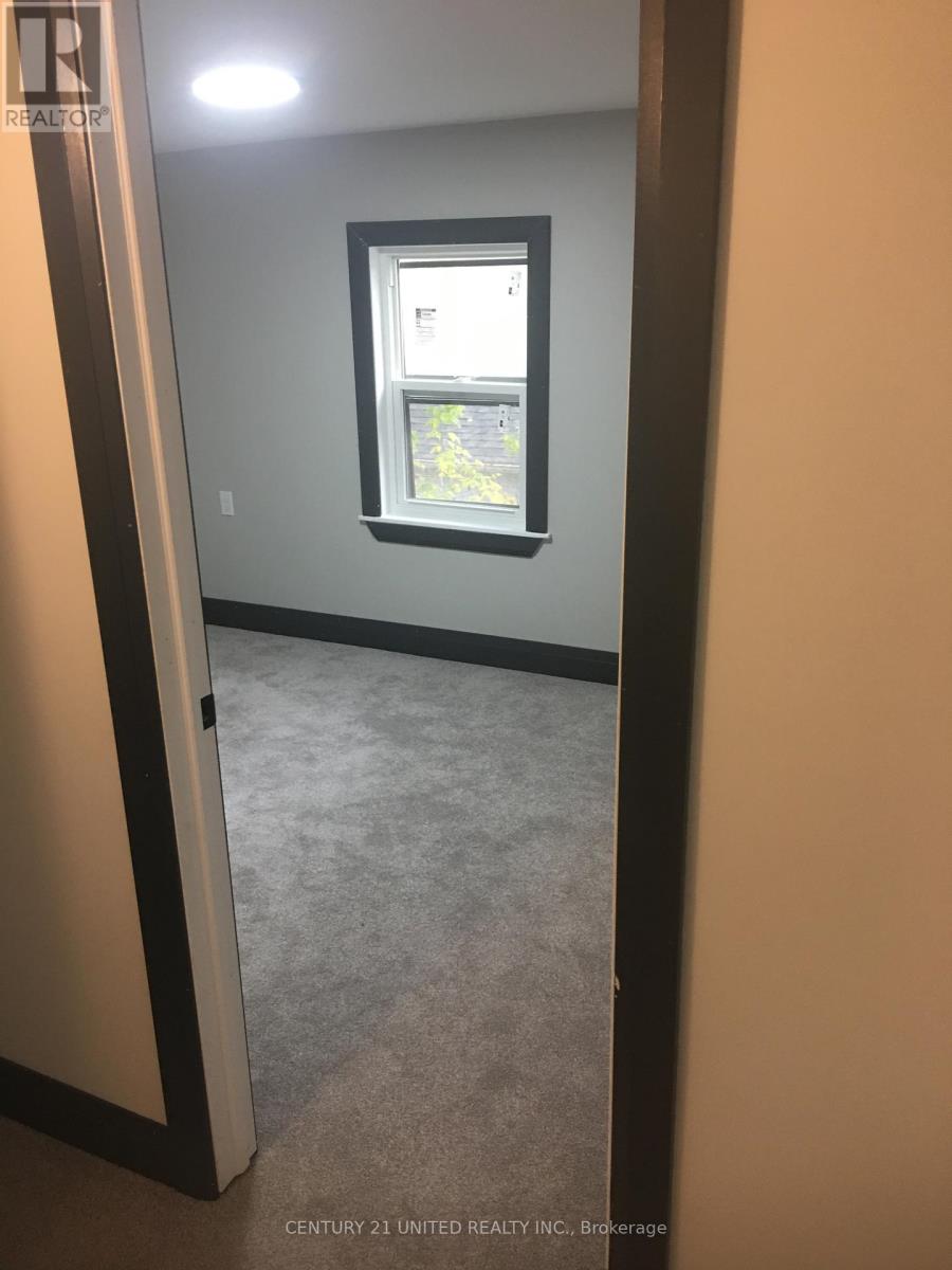 552 Bethune Street, Peterborough (Town Ward 3), Ontario  K9H 3Z5 - Photo 17 - X12788522