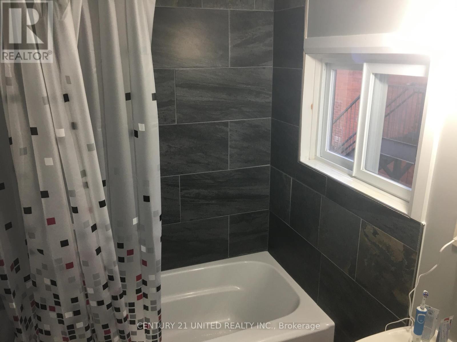 552 Bethune Street, Peterborough (Town Ward 3), Ontario  K9H 3Z5 - Photo 24 - X12788522