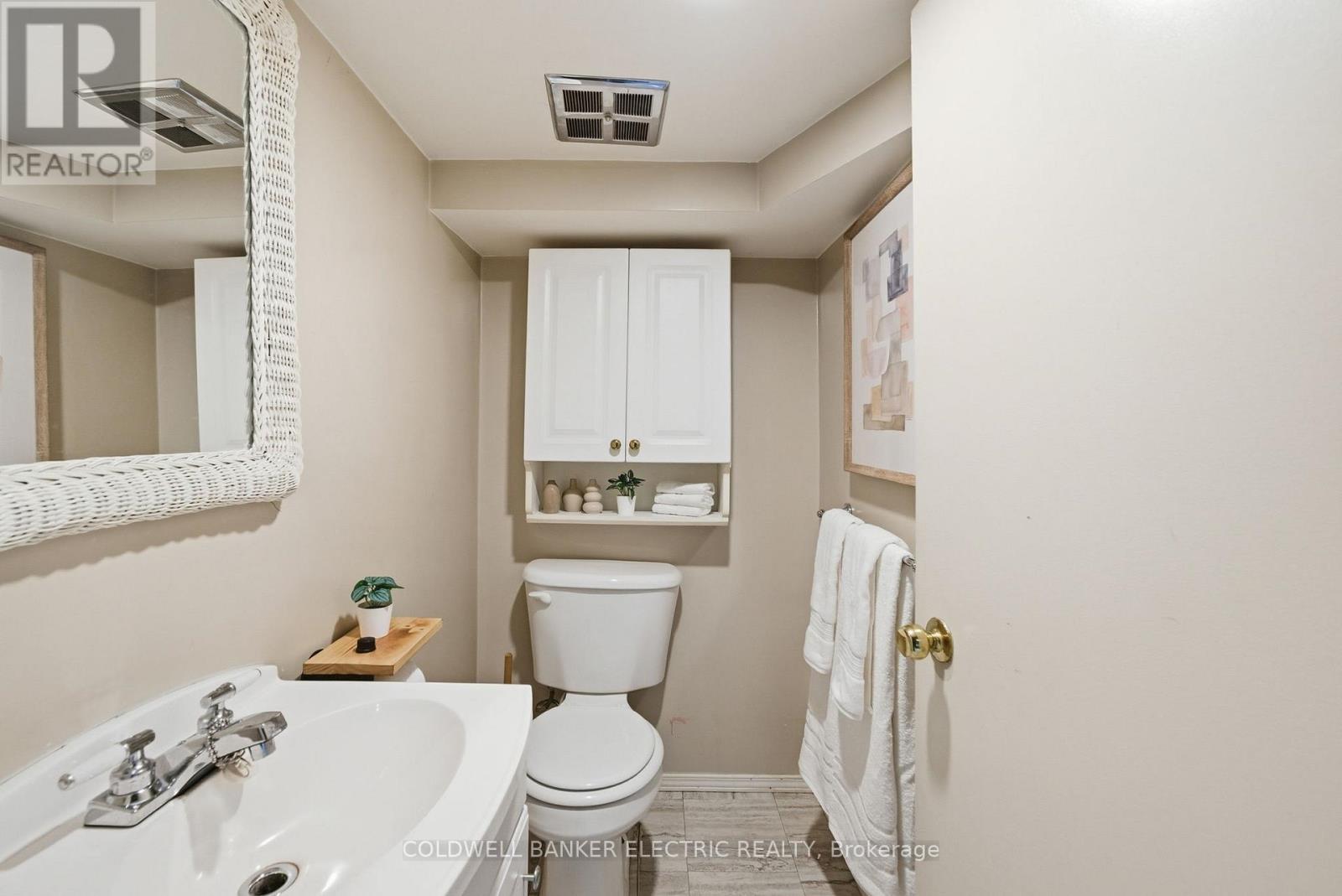 756 Barbara Crescent, Peterborough (Otonabee Ward 1), Ontario  K9J 3X7 - Photo 25 - X12789984