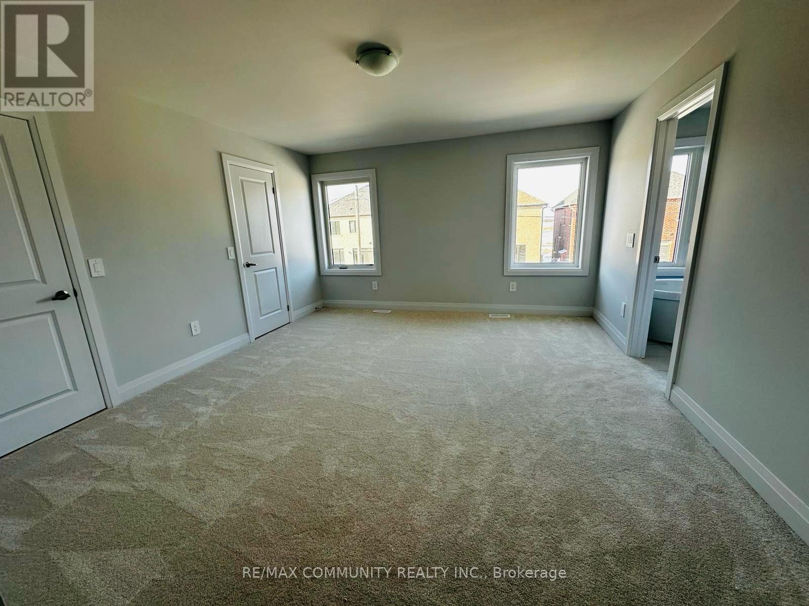 21 Corley Street, Kawartha Lakes (Lindsay), Ontario  K9V 0R2 - Photo 7 - X12790628