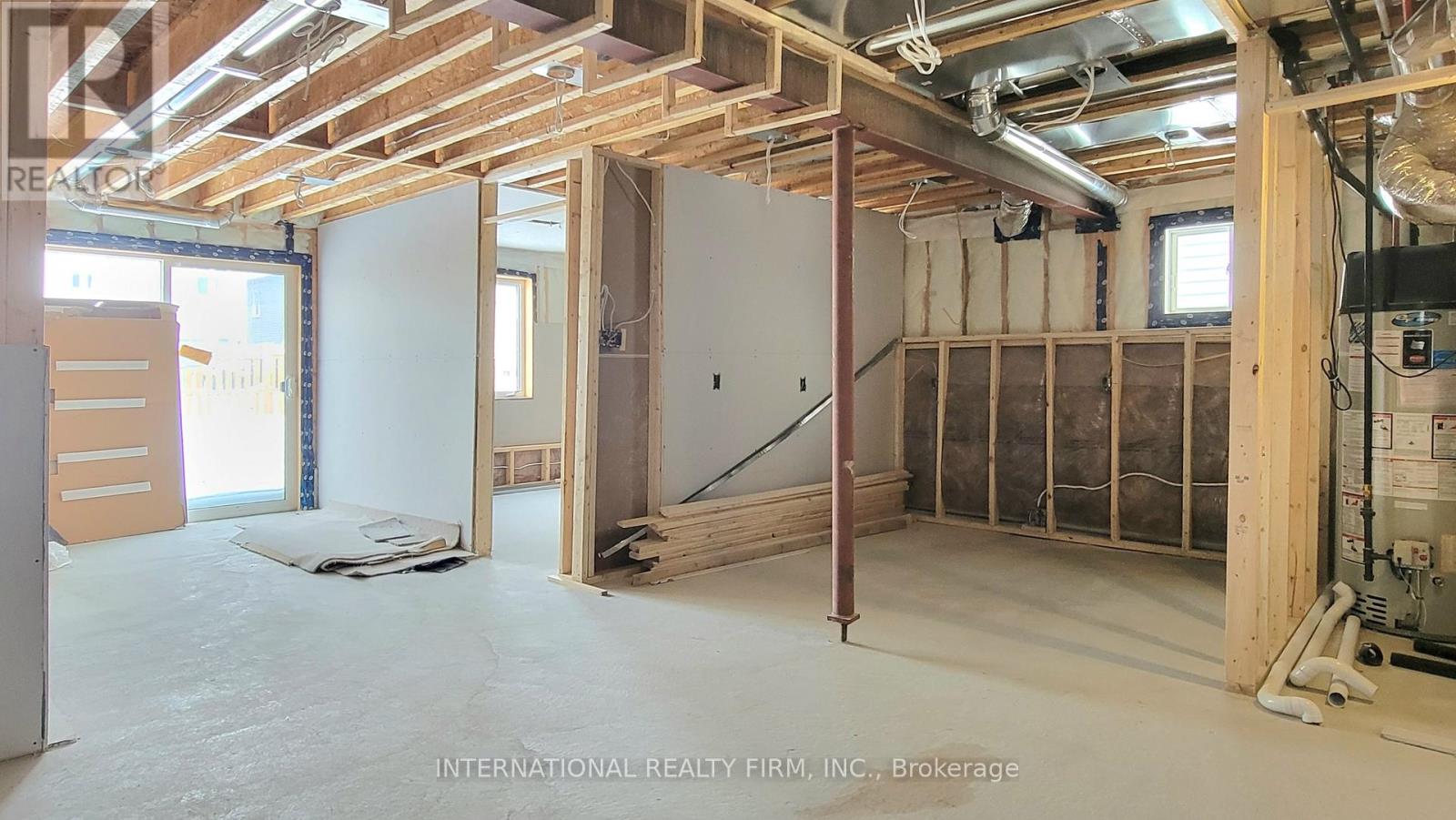 18 Hancock Crescent, Kawartha Lakes (Lindsay), Ontario  K9V 0P2 - Photo 21 - X12790930