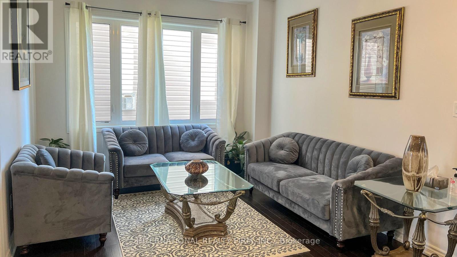 18 Hancock Crescent, Kawartha Lakes (Lindsay), Ontario  K9V 0P2 - Photo 4 - X12790930