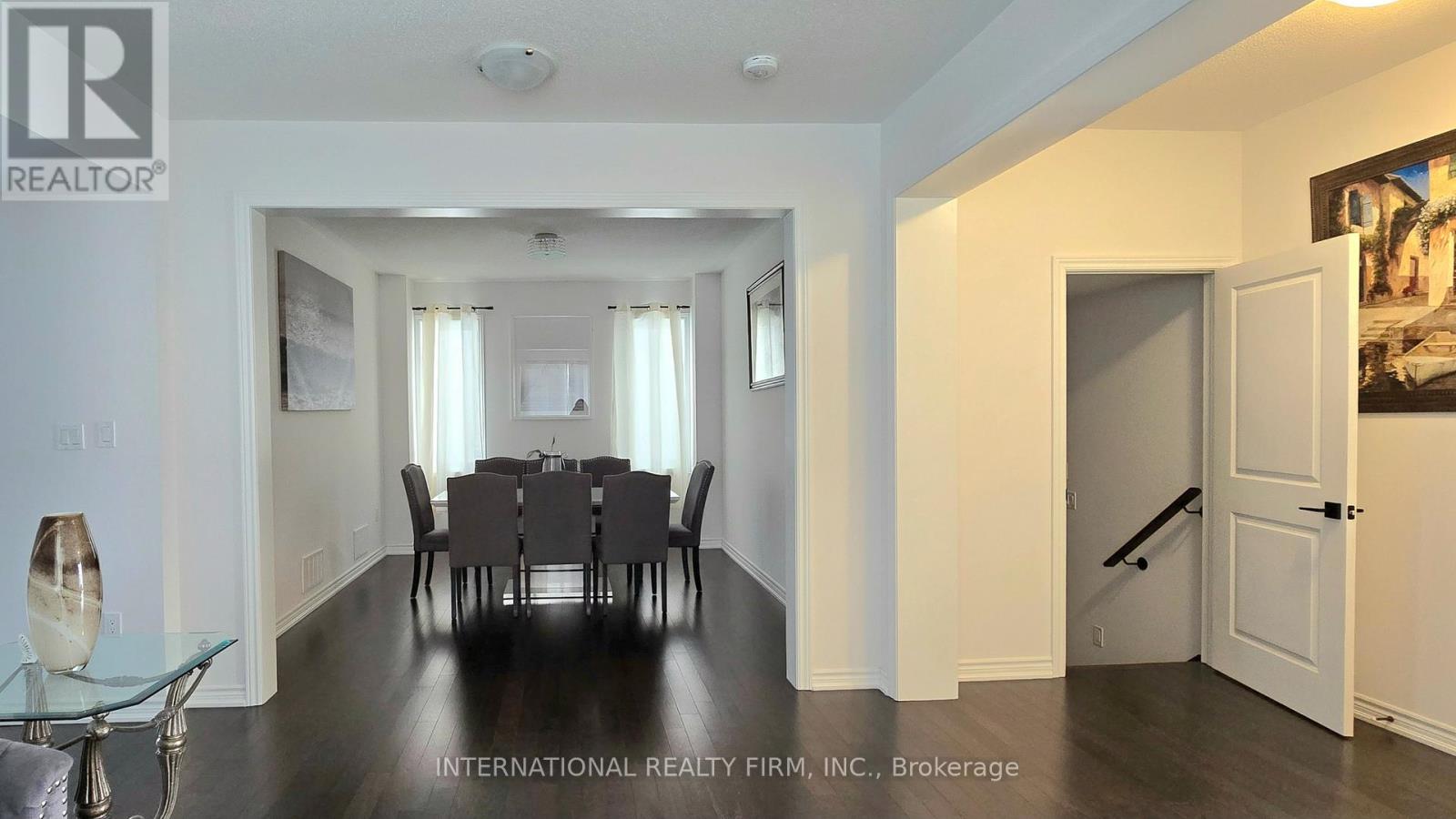 18 Hancock Crescent, Kawartha Lakes (Lindsay), Ontario  K9V 0P2 - Photo 5 - X12790930