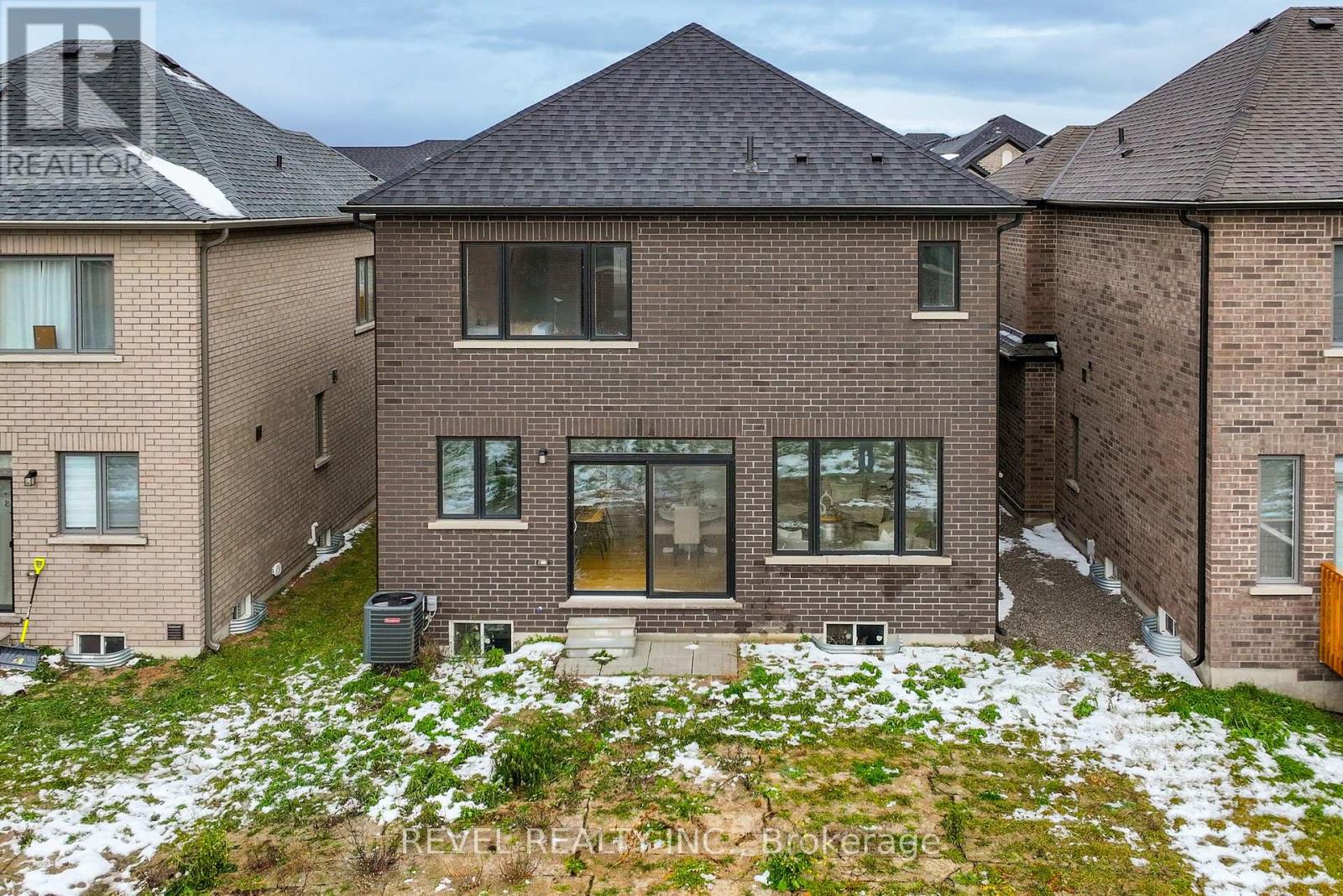 47 Corley Street, Kawartha Lakes (Lindsay), Ontario  K9V 6C2 - Photo 42 - X12791140