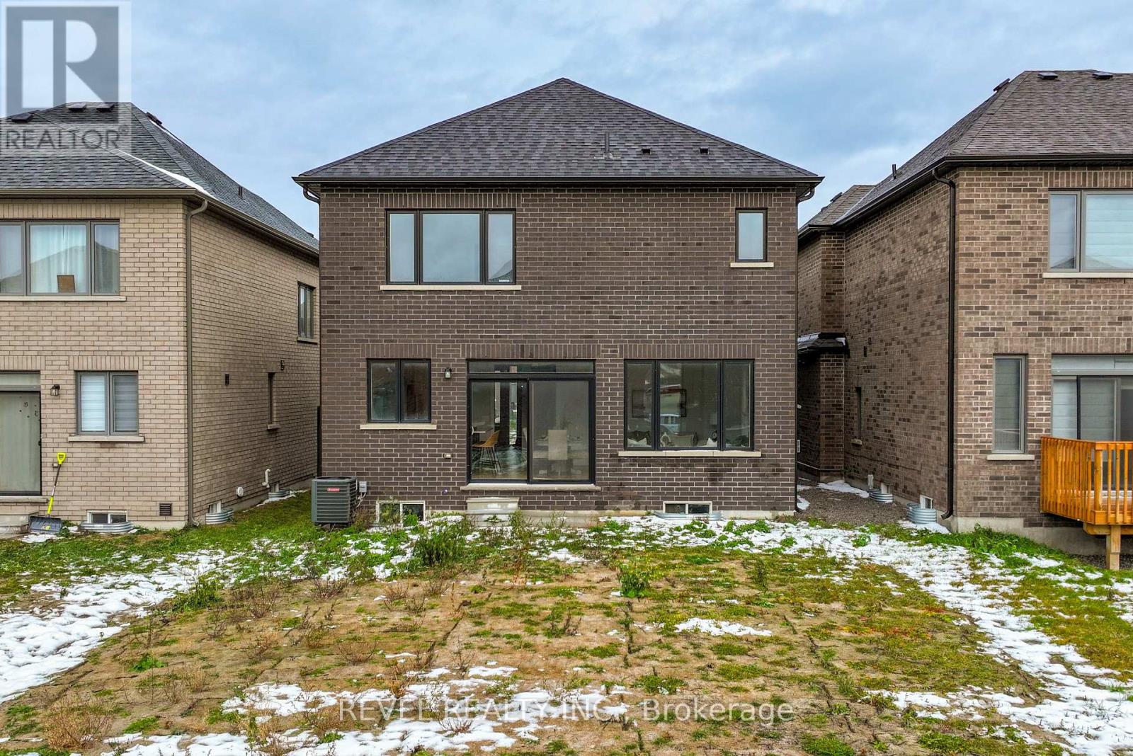 47 Corley Street, Kawartha Lakes (Lindsay), Ontario  K9V 6C2 - Photo 45 - X12791140