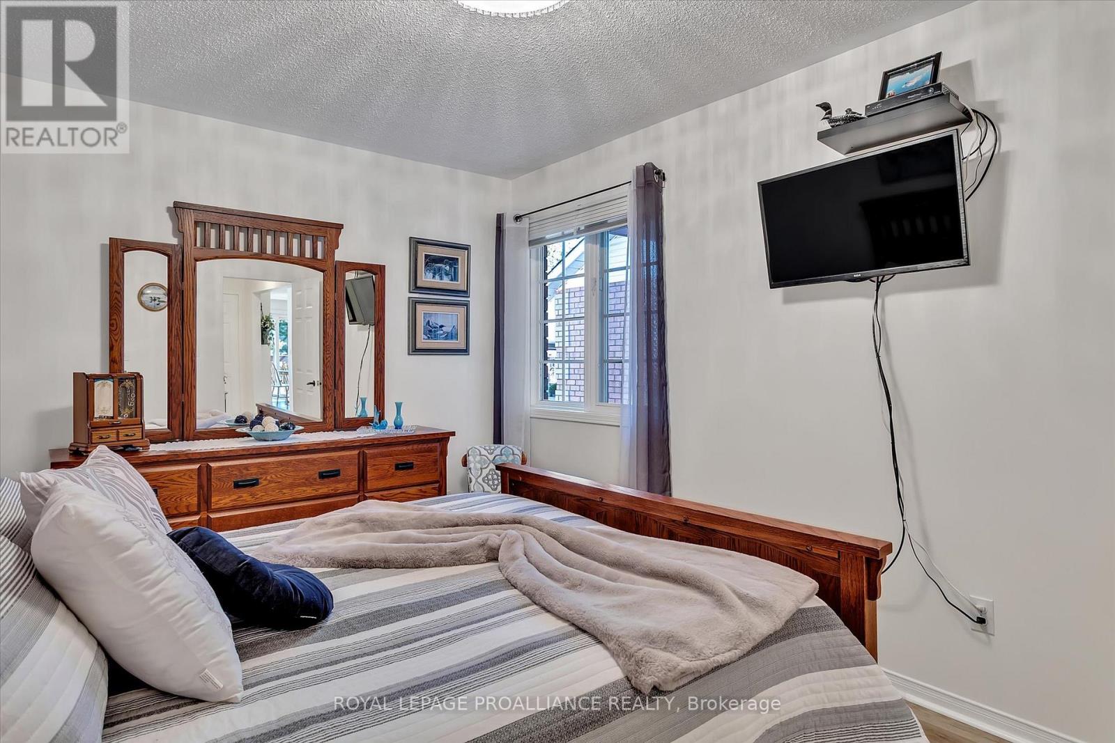 1269 Eagle Crescent, Peterborough (Monaghan Ward 2), Ontario  K9K 2K6 - Photo 20 - X12791216