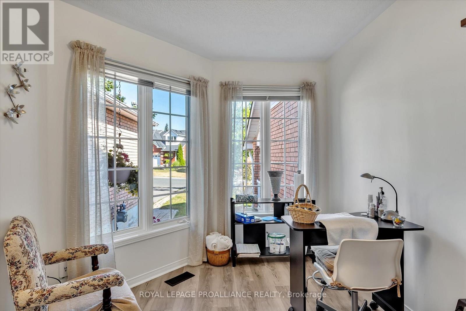 1269 Eagle Crescent, Peterborough (Monaghan Ward 2), Ontario  K9K 2K6 - Photo 25 - X12791216