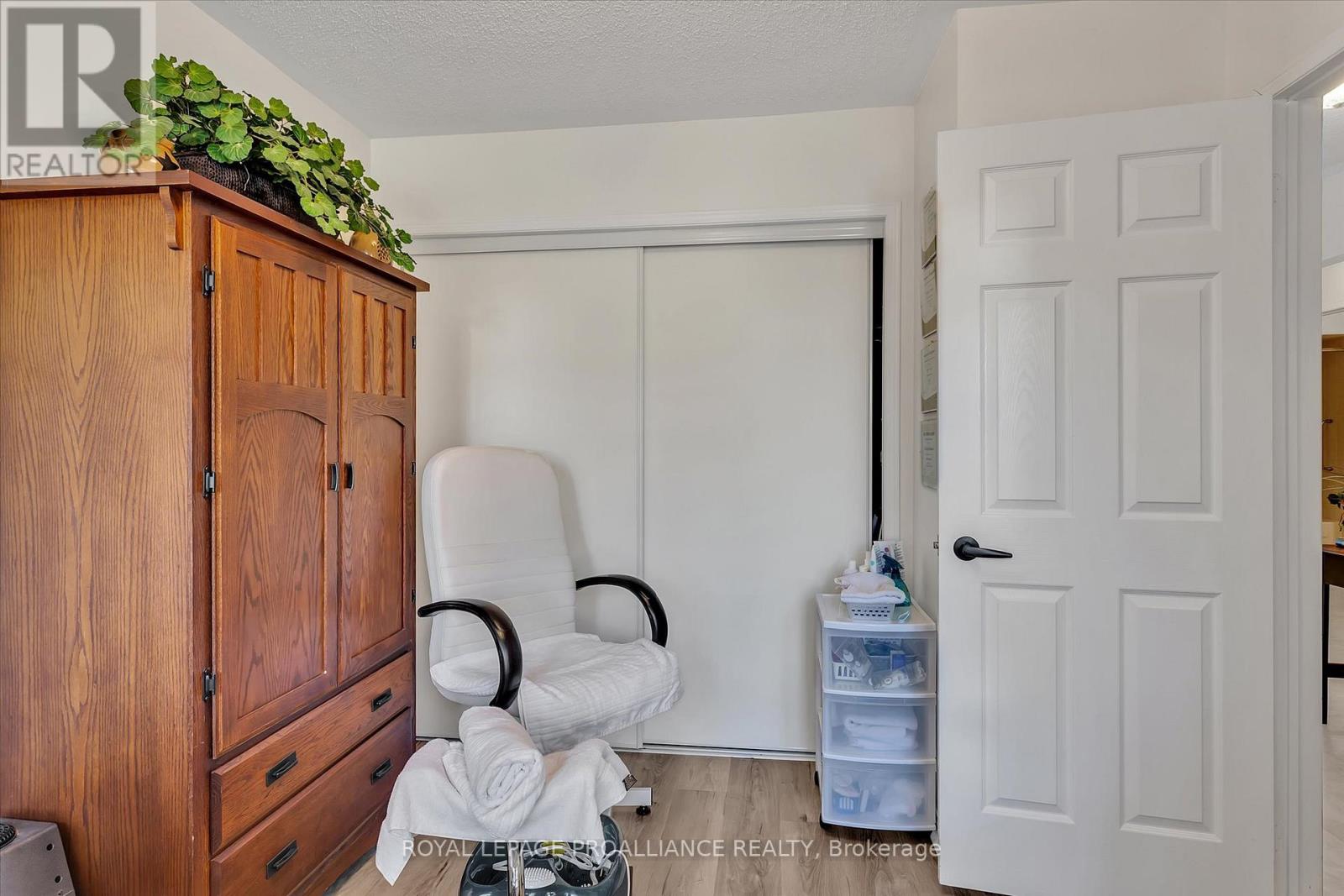 1269 Eagle Crescent, Peterborough (Monaghan Ward 2), Ontario  K9K 2K6 - Photo 26 - X12791216