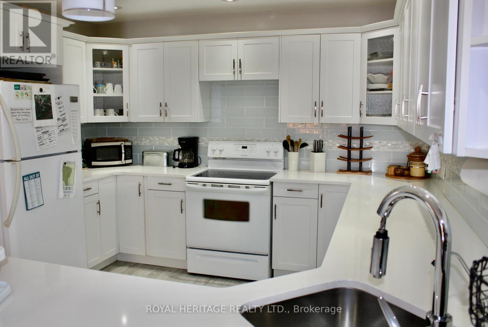 2331 Lakeside Road, Douro-Dummer, Ontario  K0L 2H0 - Photo 11 - X12791706