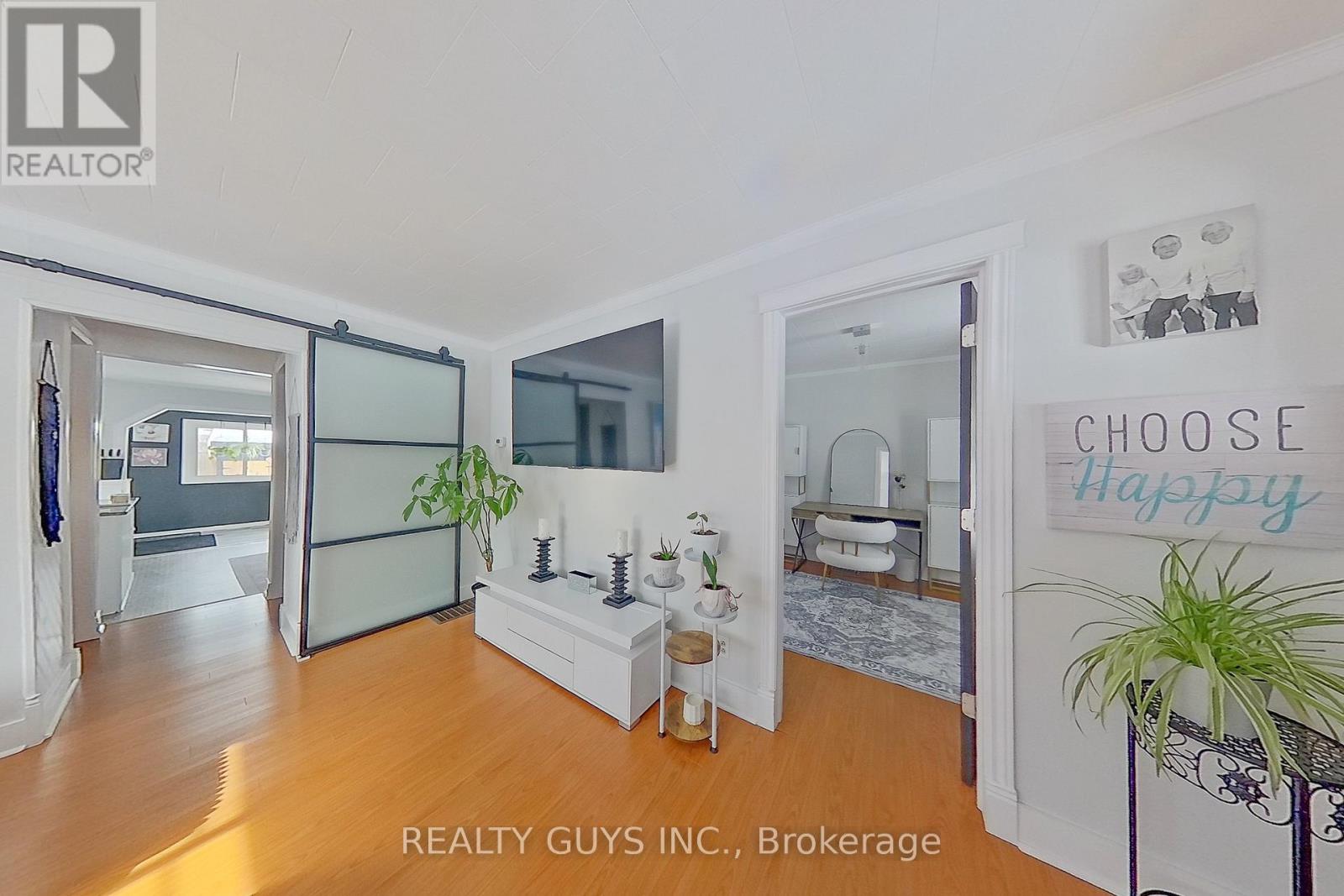 459 Donegal Street, Peterborough (Town Ward 3), Ontario  K9H 4L7 - Photo 11 - X12792306