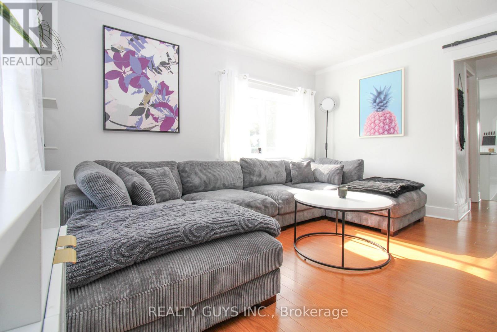 459 Donegal Street, Peterborough (Town Ward 3), Ontario  K9H 4L7 - Photo 17 - X12792306