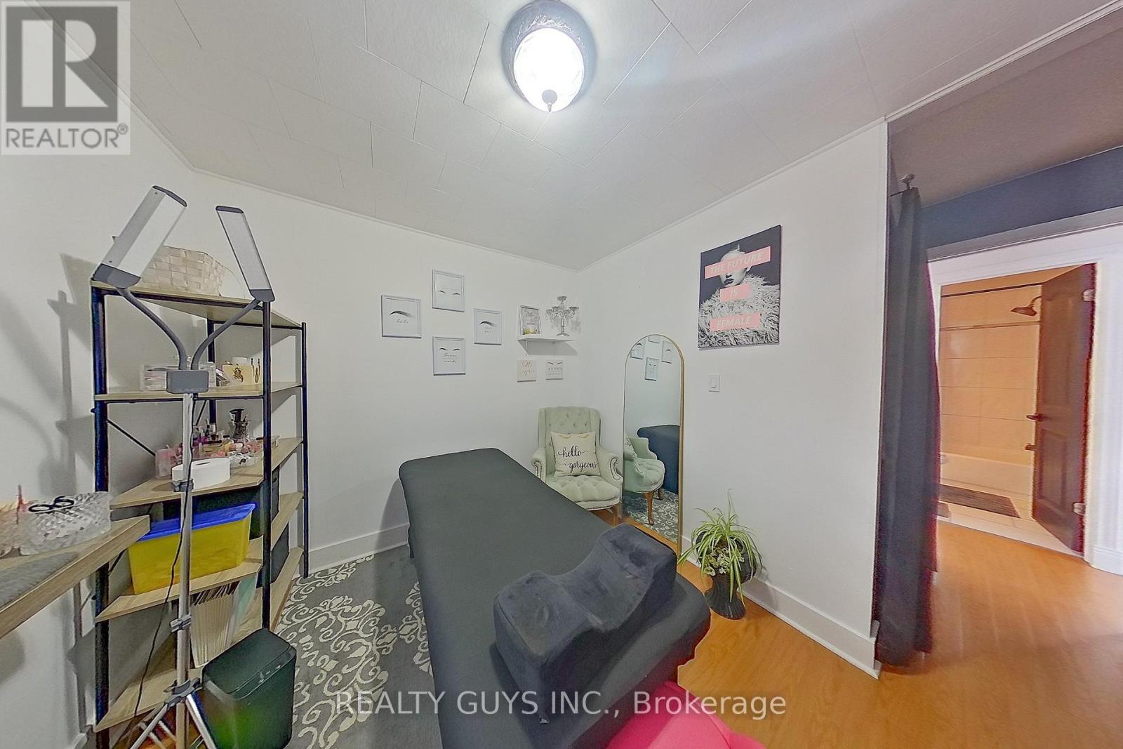 459 Donegal Street, Peterborough (Town Ward 3), Ontario  K9H 4L7 - Photo 19 - X12792306