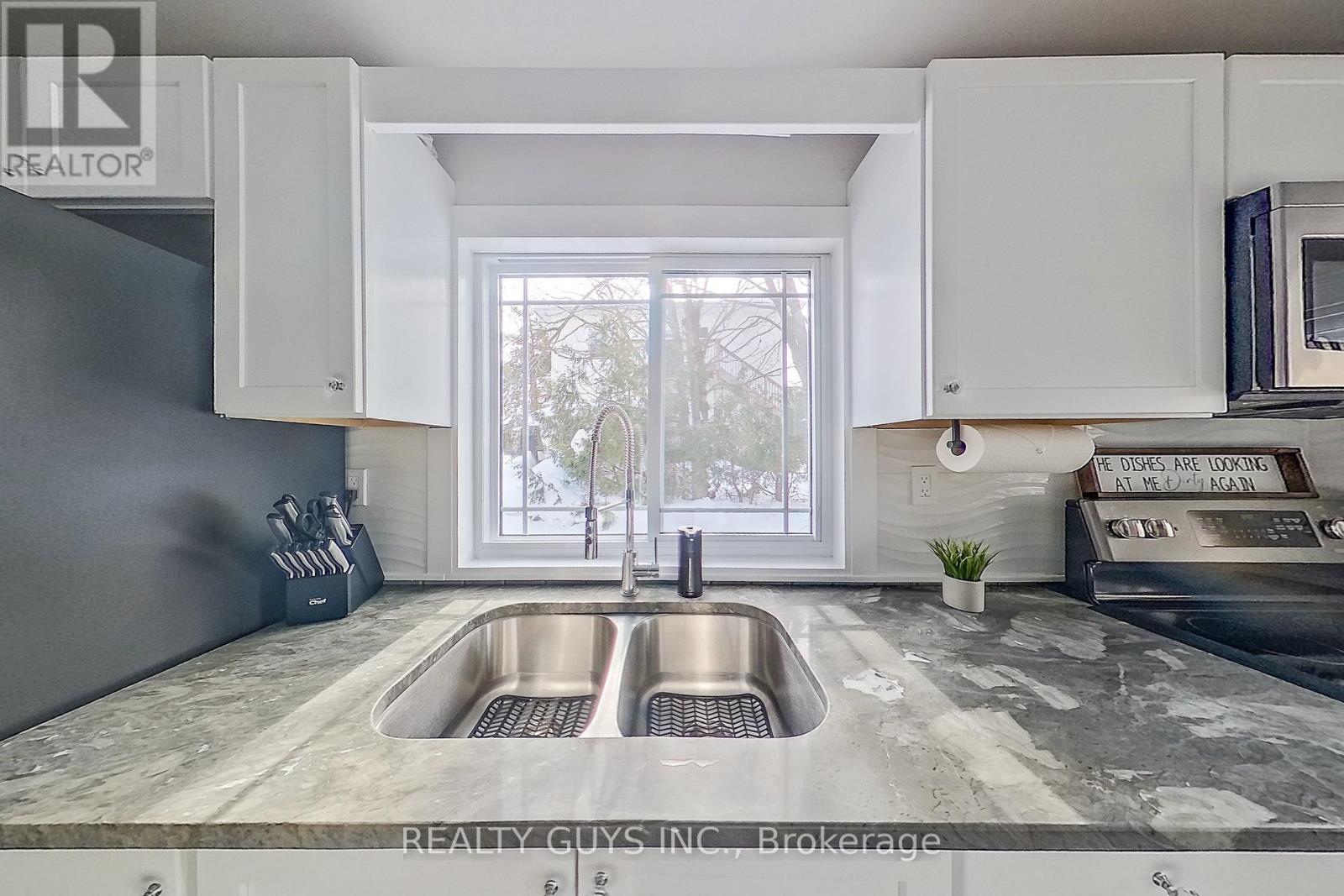 459 Donegal Street, Peterborough (Town Ward 3), Ontario  K9H 4L7 - Photo 22 - X12792306