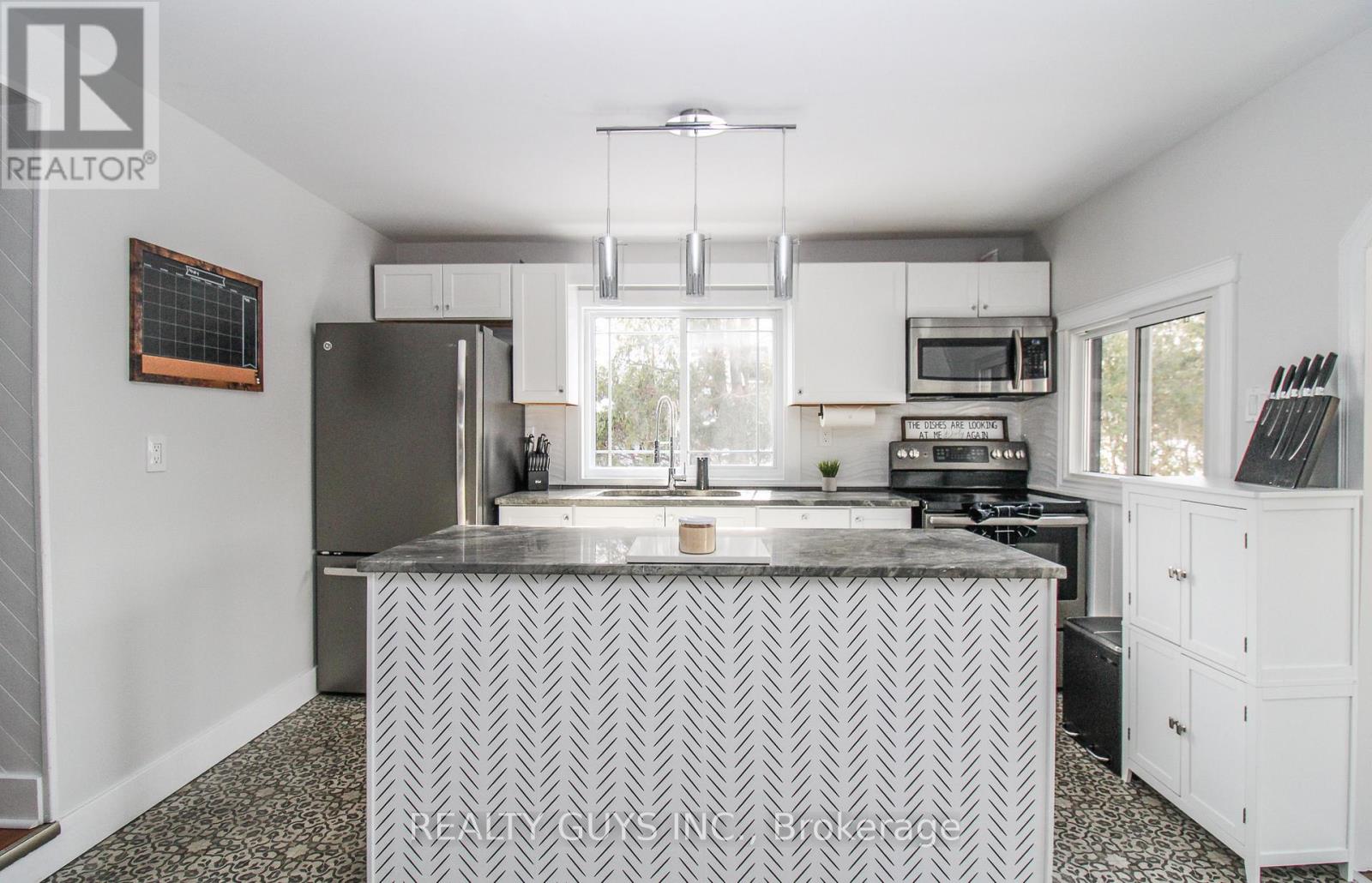 459 Donegal Street, Peterborough (Town Ward 3), Ontario  K9H 4L7 - Photo 25 - X12792306