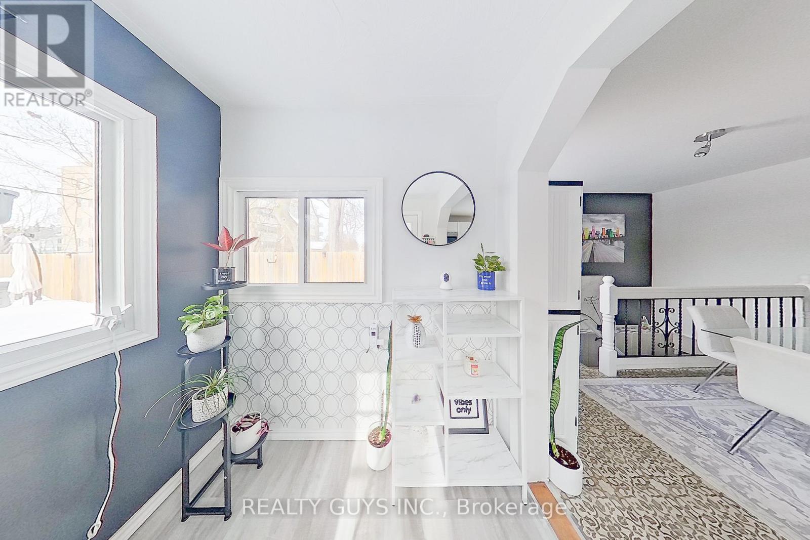 459 Donegal Street, Peterborough (Town Ward 3), Ontario  K9H 4L7 - Photo 36 - X12792306