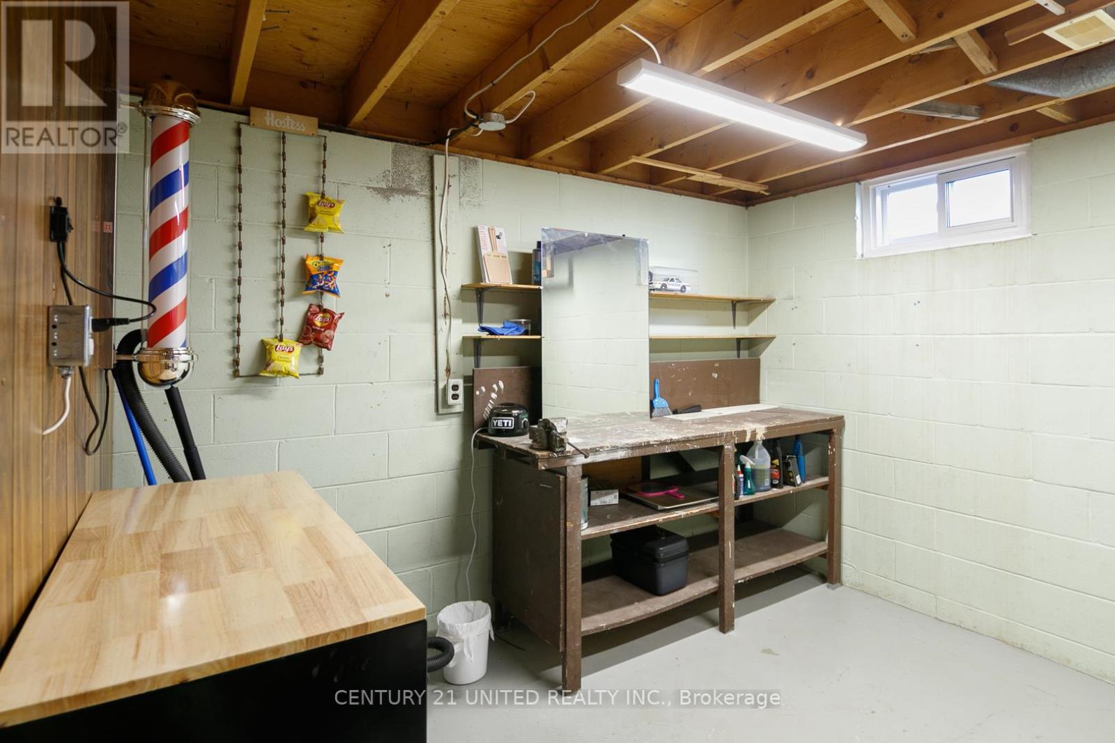 1002 Albany Court, Peterborough (Ashburnham Ward 4), Ontario  K9J 1J2 - Photo 23 - X12793050