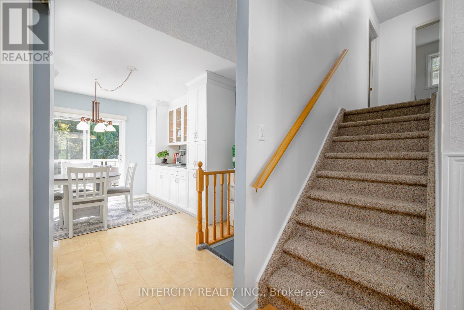 48 Champlain Boulevard, Kawartha Lakes (Lindsay), Ontario  K9V 0J1 - Photo 27 - X12793140