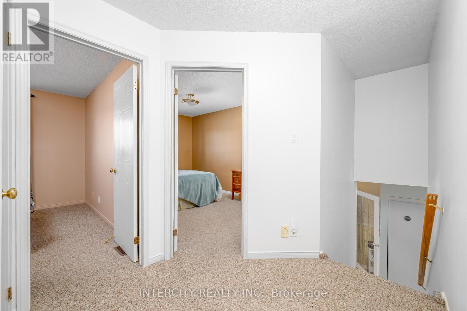 48 Champlain Boulevard, Kawartha Lakes (Lindsay), Ontario  K9V 0J1 - Photo 28 - X12793140