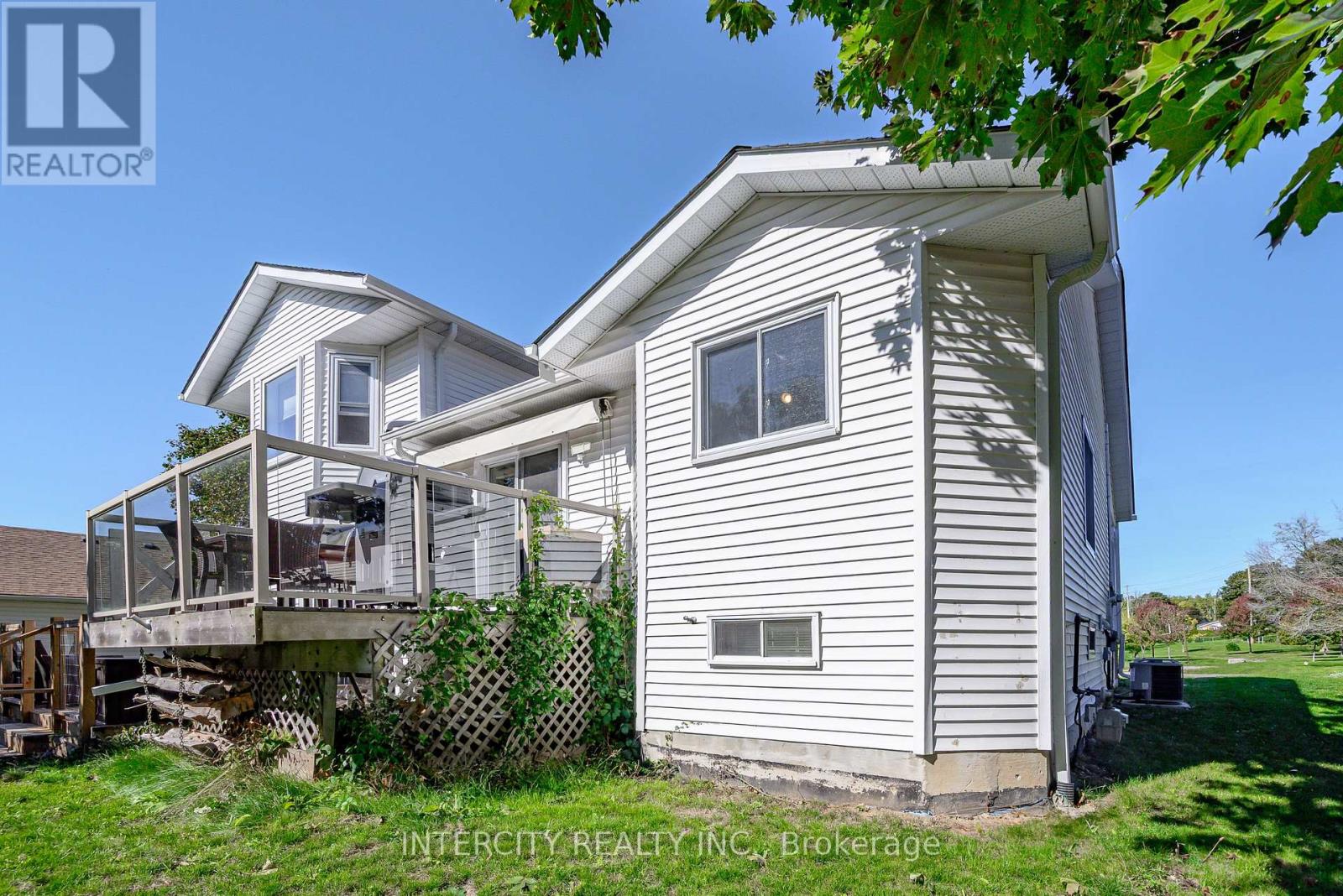 48 Champlain Boulevard, Kawartha Lakes (Lindsay), Ontario  K9V 0J1 - Photo 44 - X12793140