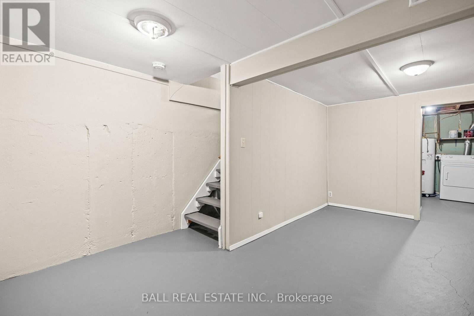 9 - 996 Sydenham Road, Peterborough (Ashburnham Ward 4), Ontario  K9J 7V7 - Photo 39 - X12793492