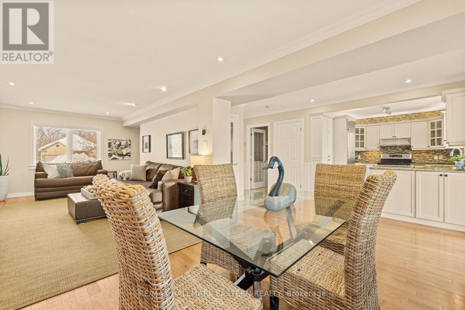 9 Bloomfield Court, Selwyn, Ontario  K0L 2H0 - Photo 5 - X12793768