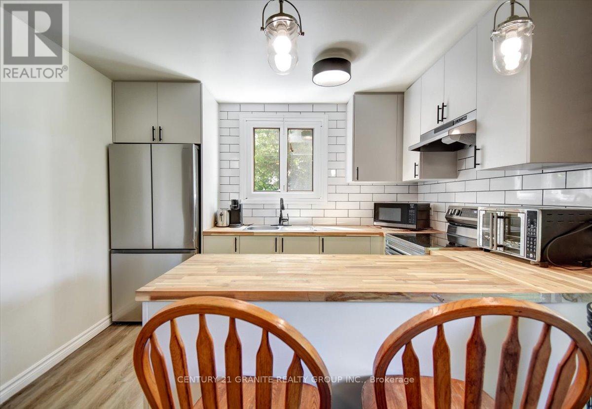 4 - 2289 Loop Road, Highlands East (Monmouth), Ontario  K0L 3C0 - Photo 4 - X12794168