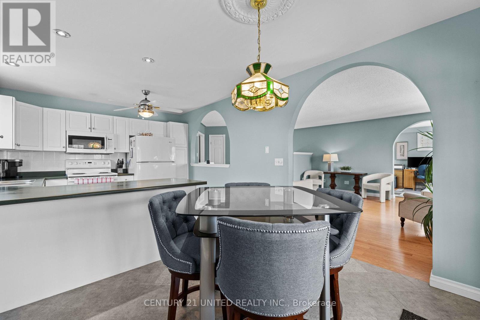 640 Brealey Drive, Peterborough (Otonabee Ward 1), Ontario  K9K 2M7 - Photo 14 - X12794258