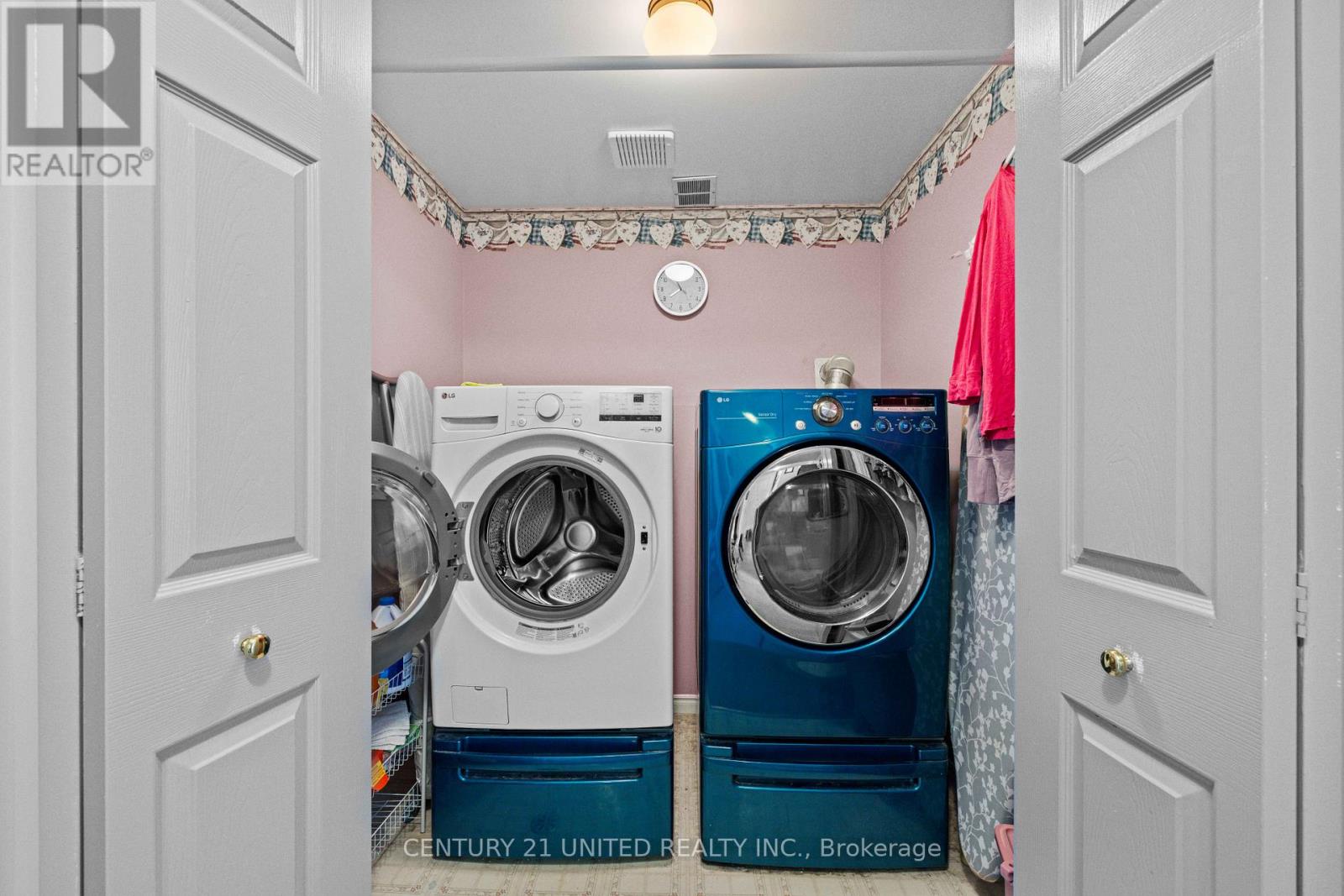 640 Brealey Drive, Peterborough (Otonabee Ward 1), Ontario  K9K 2M7 - Photo 33 - X12794258