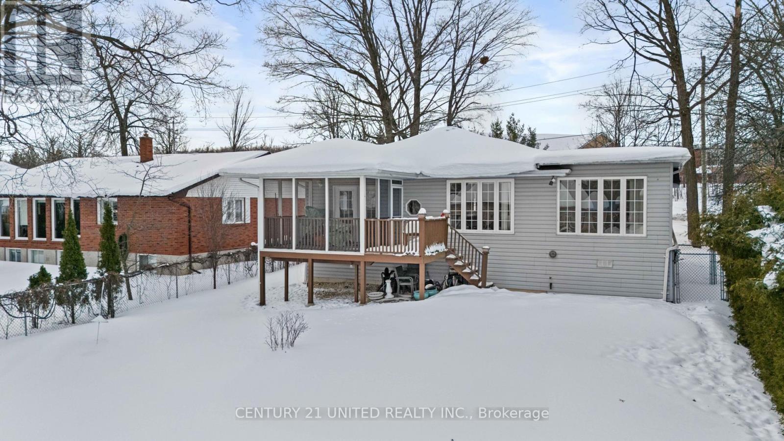 640 Brealey Drive, Peterborough (Otonabee Ward 1), Ontario  K9K 2M7 - Photo 38 - X12794258