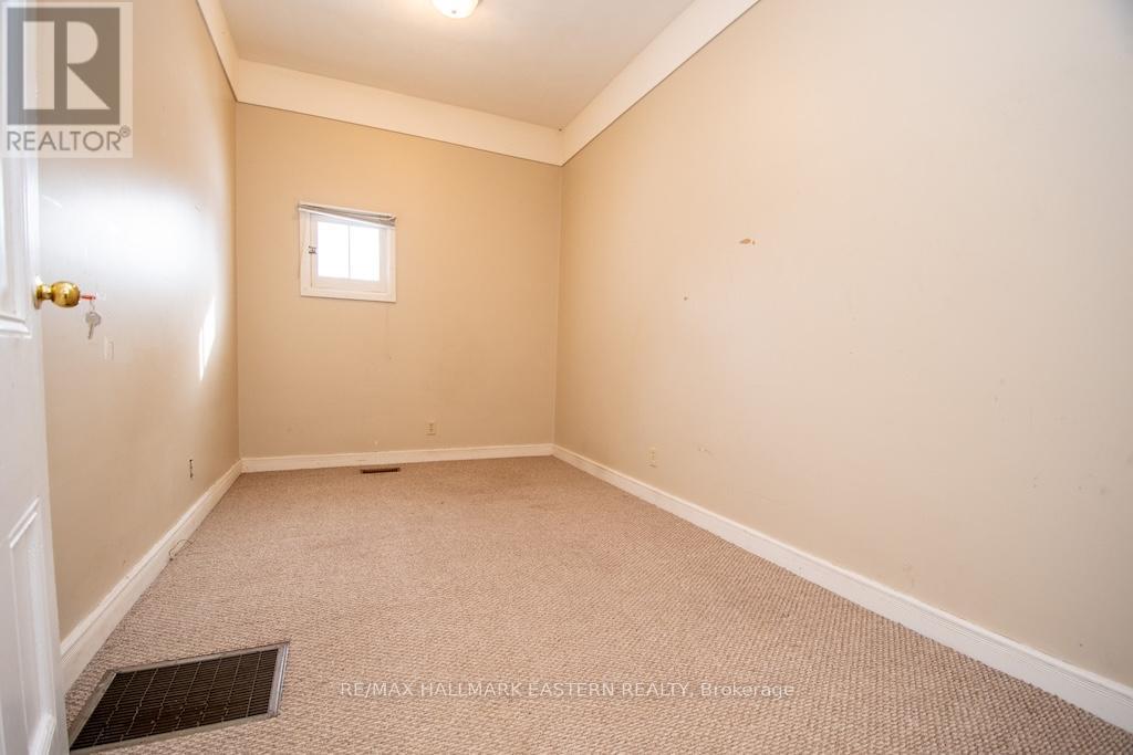 10 Hill Street, Selwyn, Ontario  K0L 2H0 - Photo 10 - X12795634